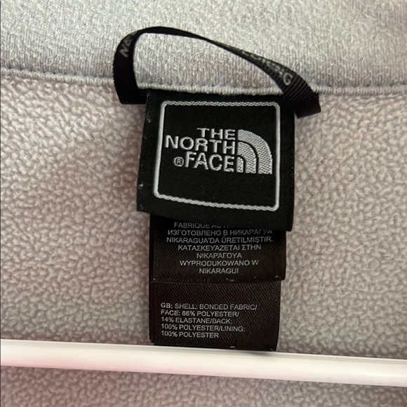 The North Face Women's Apex Bionic White Jacket - Picture 8 of 9